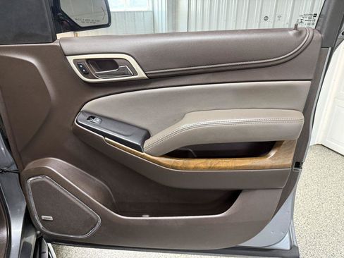 Used 2020 GMC Yukon XL Denali w/ Open Road Package AWD/4WD image 58