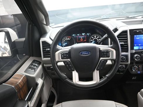 Used 2020 Ford F150 Lariat w/ Equipment Group 501A Mid AWD/4WD image 29
