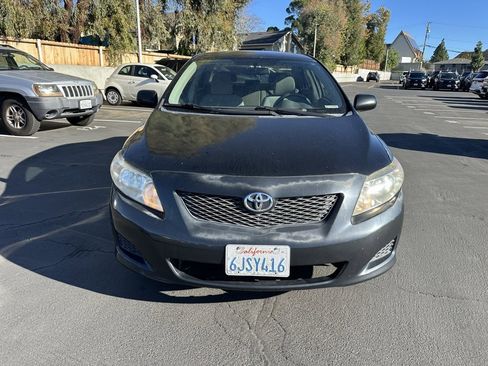 Used 2010 Toyota Corolla LE image 5
