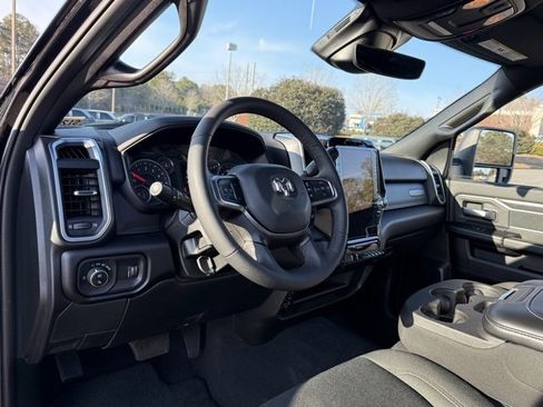 Used 2025 RAM 2500 Big Horn image 16