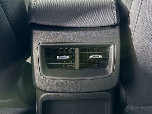 New 2026 Chevrolet Equinox EV LT image 26