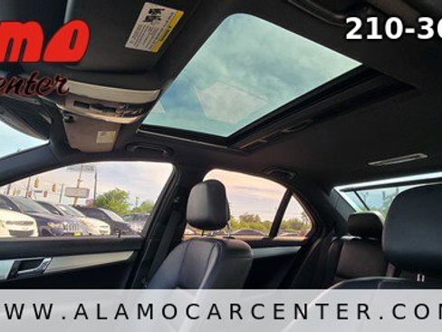 Used 2008 Mercedes-Benz C 300 Sedan image 37
