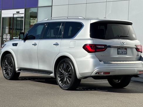 Used 2021 INFINITI QX80 Premium Select w/ All-Season Package AWD/4WD image 3