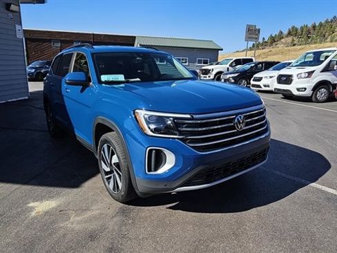 Used 2026 Volkswagen Atlas SE AWD/4WD image 4