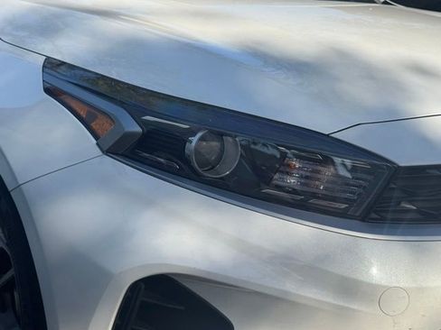 Certified 2024 Kia Forte LXS image 7