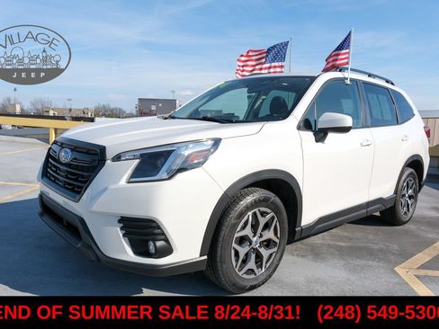 Used 2024 Subaru Forester Premium AWD/4WD image 8