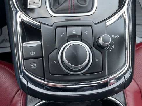 Used 2023 MAZDA CX-9 Carbon Edition image 11