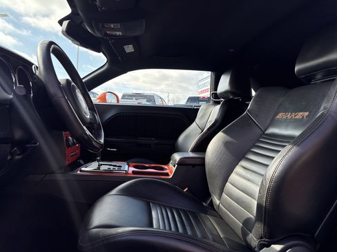 Used 2014 Dodge Challenger R/T image 20