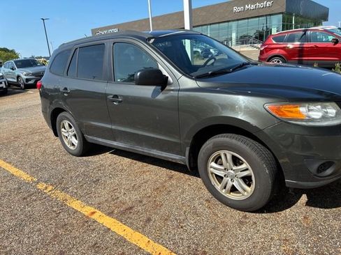Used 2012 Hyundai Santa Fe GLS FWD image 3
