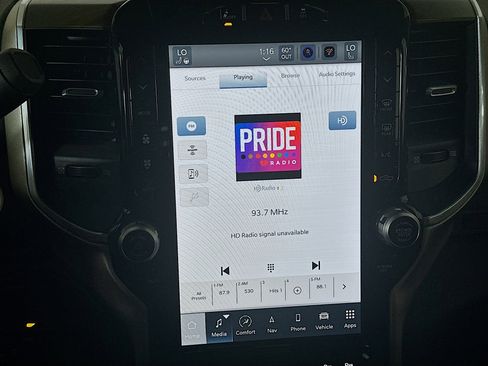 Used 2024 RAM 2500 Laramie w/ Safety Group image 21