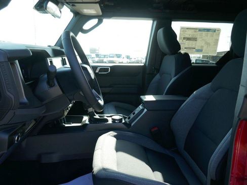 New 2026 Ford Bronco Big Bend AWD/4WD image 15
