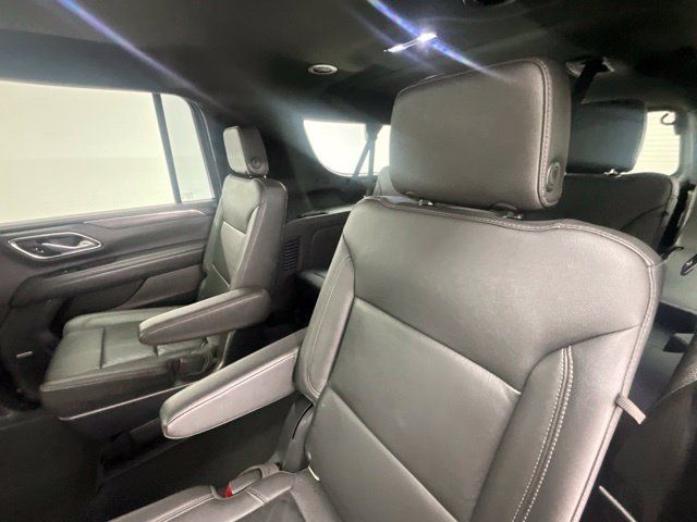 Used 2021 Chevrolet Suburban LT w/ Rear Media and Nav Package AWD/4WD image 5