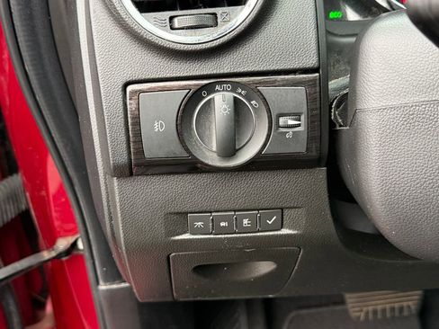 Used 2015 Chevrolet Captiva Sport LTZ image 28