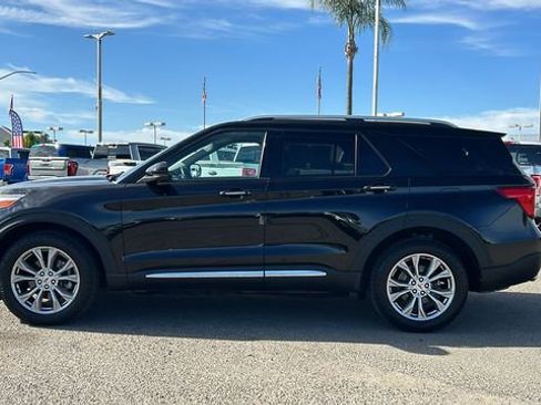 Certified 2020 Ford Explorer Limited w/ Class III Trailer Tow Package image 7