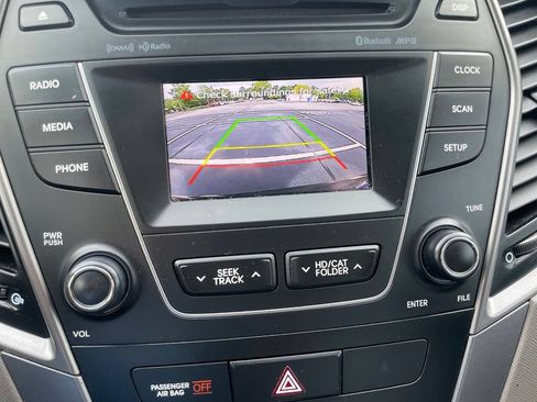 Used 2015 Hyundai Santa Fe Sport w/ Option Group 02 FWD image 17