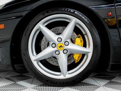 Used 2004 Ferrari 360 Spider RWD image 42