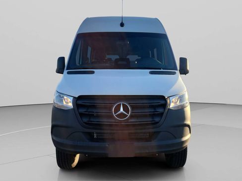 New 2025 Mercedes-Benz Sprinter 2500 image 8
