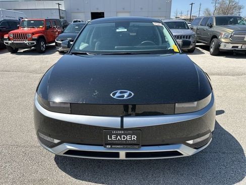 Used 2024 Hyundai Ioniq 5 SEL image 3