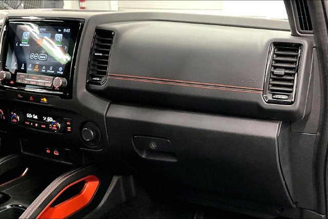 Used 2024 Nissan Frontier PRO-4X w/ Off-Road Protection Package AWD/4WD image 19