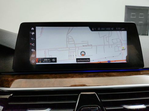 Used 2019 BMW 530i 530i w/ M Sport Package image 19