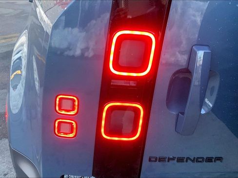 New 2026 Land Rover Defender 110 S image 14