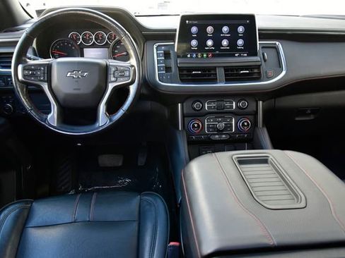 Used 2021 Chevrolet Suburban RST w/ Luxury Package image 20