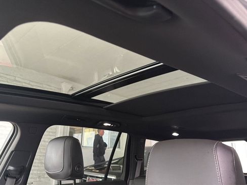 Used 2024 Cadillac XT6 Luxury w/ LPO, Floor Liner Package image 10