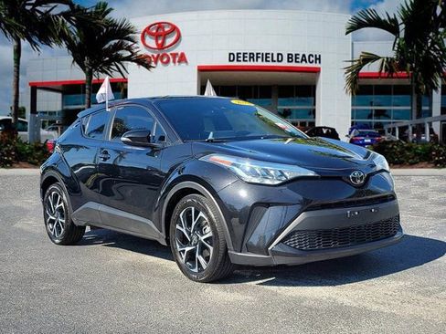Certified 2022 Toyota C-HR XLE FWD image 1