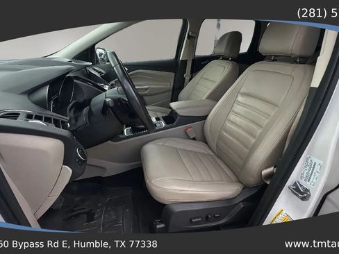 Used 2017 Ford Escape Titanium AWD/4WD image 13