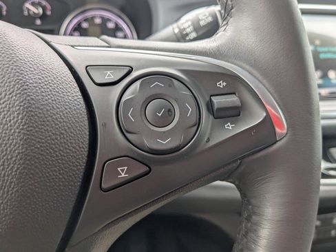 Used 2018 Buick Enclave Essence w/ LPO, Luxury Package image 20