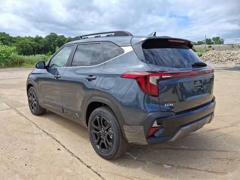 New 2025 Kia Seltos X-Line AWD/4WD image 4