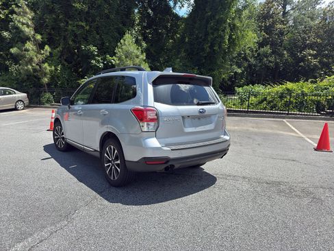 Used 2017 Subaru Forester 2.0XT Touring AWD/4WD image 4