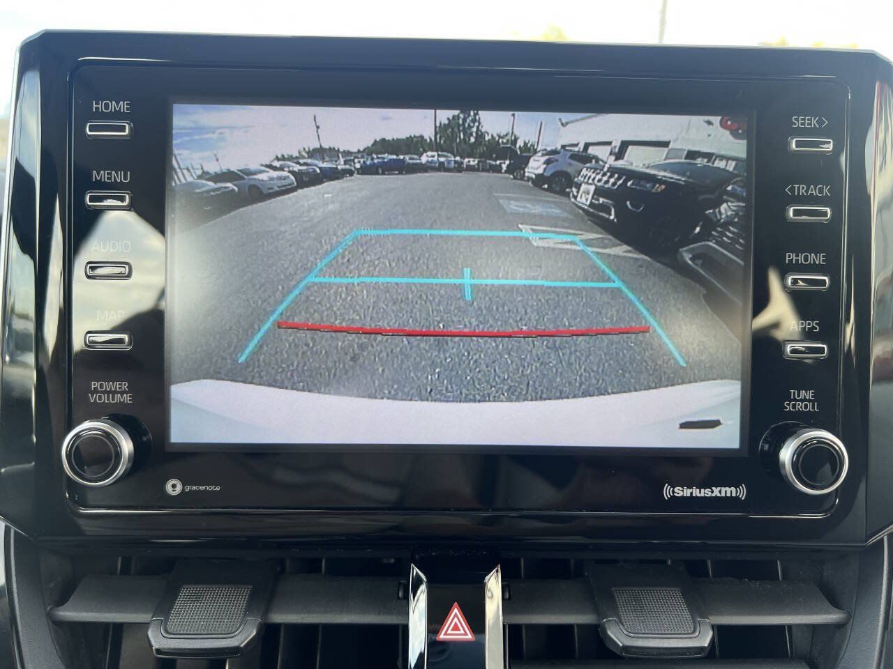 Used 2021 Toyota Corolla LE FWD image 10