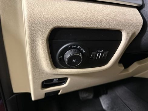 Used 2021 Jeep Grand Cherokee L Limited w/ Trailer Tow Group (B) AWD/4WD image 18