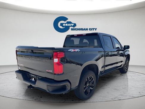 Used 2023 Chevrolet Silverado 1500 RST AWD/4WD image 3