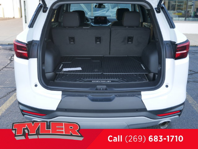 New 2026 Chevrolet Blazer LT w/ Convenience Package AWD/4WD image 16