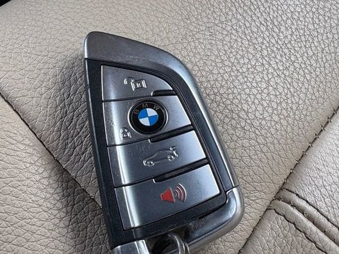 Used 2018 BMW X5 sDrive35i RWD image 12