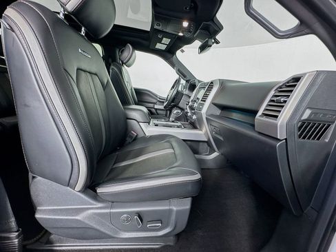 Used 2019 Ford F150 Platinum w/ Equipment Group 701A Luxury image 28