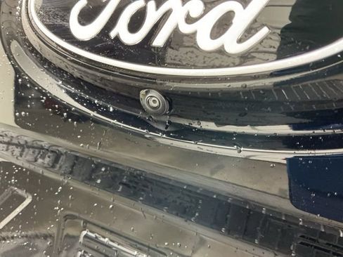Used 2025 Ford Maverick Lobo AWD/4WD image 10