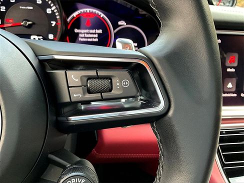 Certified 2022 Porsche Panamera 4 image 24
