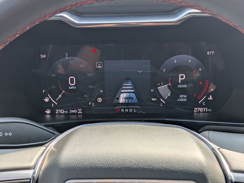 Used 2024 GMC Canyon AT4X image 21