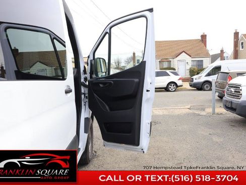 Used 2025 Mercedes-Benz Sprinter 2500 image 20