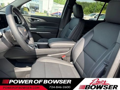 New 2026 Chevrolet Traverse LT w/ Driver Confidence Package AWD/4WD image 14