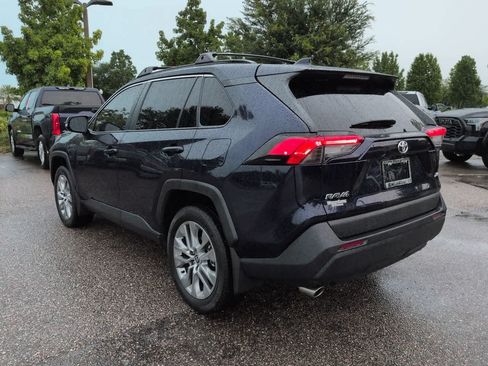 Used 2025 Toyota RAV4 XLE Premium FWD image 4