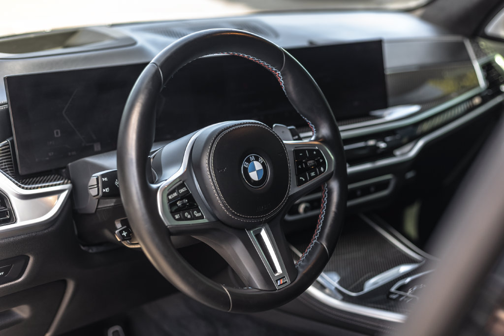 Used 2025 BMW X5 M60i AWD/4WD image 15