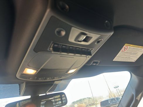 Used 2022 Ford F450 Lariat w/ Lariat Value Package image 18