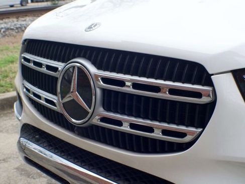 Used 2024 Mercedes-Benz GLE 350 4MATIC image 13