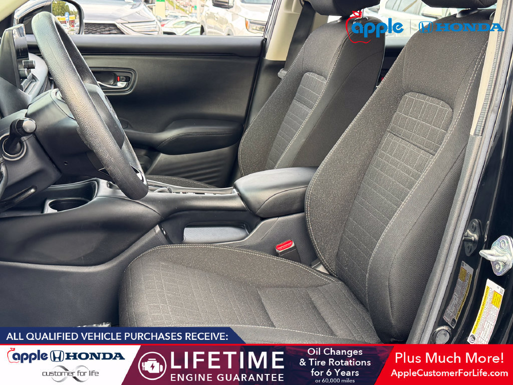 Used 2023 Honda HR-V LX image 7