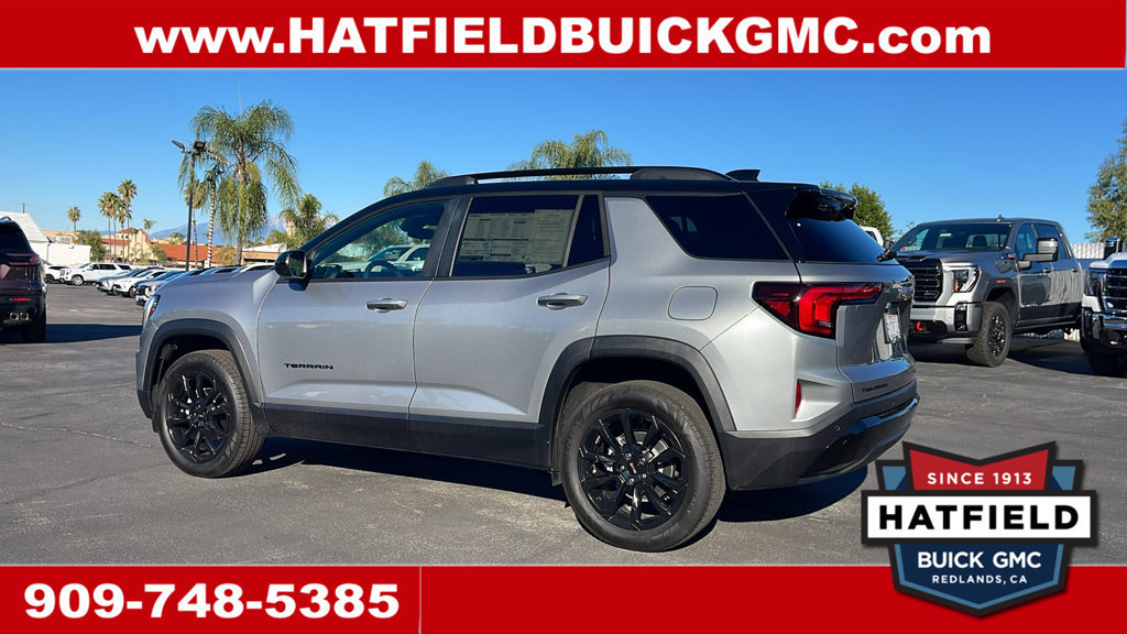Used 2026 GMC Terrain Elevation w/ Black Edition FWD image 3