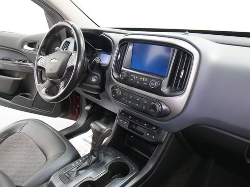 Used 2016 Chevrolet Colorado Z71 AWD/4WD image 27